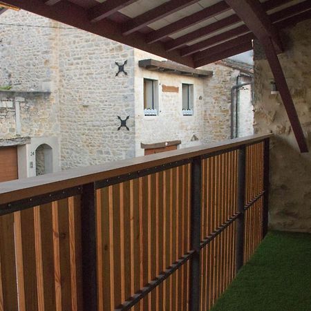 Gite - Quartier Ancien Ambérieu-en-Bugey Exterior foto